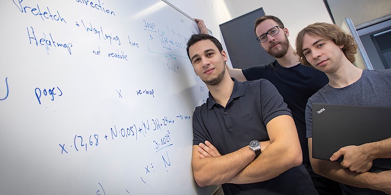 Michael Schwarz, Moritz Lipp and Daniel Gruss (v.l.) from TU Graz were chiefly involved in the recent descovery of devastating vulnerabilities in computer processors.