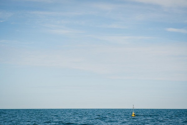 CAPTION Better modeling gives weather forecasters and climate scientists a more accurate picture of what happens where atmosphere and ocean meet.  CREDIT Sarah Atkinson/Michigan Tech