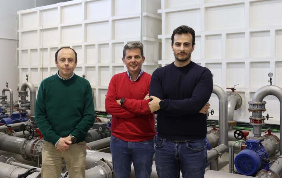 Researchers Emilio Camacho, Juan Antonio Rodríguez and Rafael González Researchers Emilio Camacho, Juan Antonio Rodríguez and Rafael González