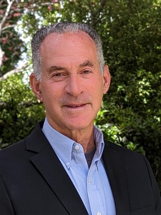 The 2023 Warren Alpert Foundation Prize honors computational biology pioneer David J. Lipman