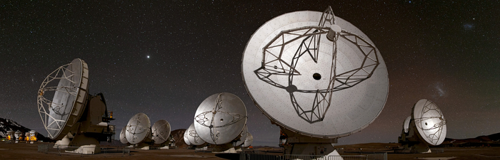 ALMA's world at night CREDIT ESO/B. Tafreshi (twanight.org) ALMA's world at night CREDIT ESO/B. Tafreshi (twanight.org)
