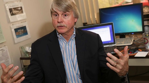 Dr. Kenneth Wright, CSPAR research scientist, is leading the E-Sail wire testing in MSFC’s High Intensity Solar Environment Test system. Dr. Kenneth Wright, CSPAR research scientist, is leading the E-Sail wire testing in MSFC’s High Intensity Solar Environment Test system.