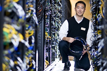 Ed Lee serves as project leader for Purdue's Carter Supercomputer, the nation's fastest supercomputer dedicated to campus use. Carter was built through a partnership among Purdue, HP, Intel and Mellanox using upcoming technologies. (Purdue University photo/Andrew Hancock) Ed Lee serves as project leader for Purdue's Carter Supercomputer, the nation's fastest supercomputer dedicated to campus use. Carter was built through a partnership among Purdue, HP, Intel and Mellanox using upcoming technologies. (Purdue University photo/Andrew Hancock)
