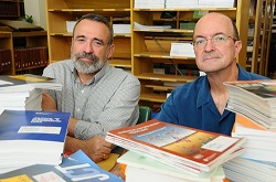 NIST chemists Michael Frenkel and Robert Chirico led a collaborative study with five journals to find ways to ensure the quality of thermophysical property data used in chemical process technologies. Credit: Burrus/NIST NIST, Journals Manage Errors in Data